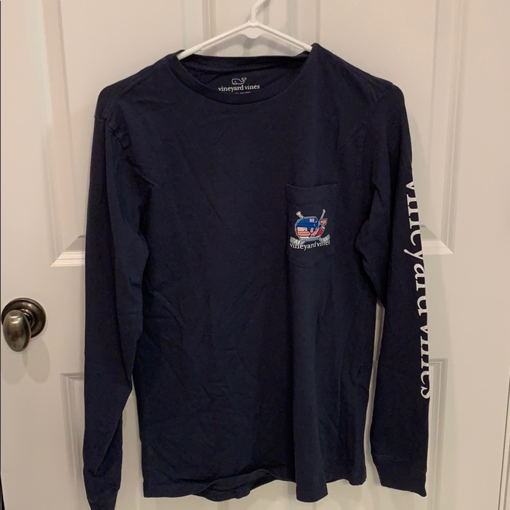 Vineyard Vines long sleeve